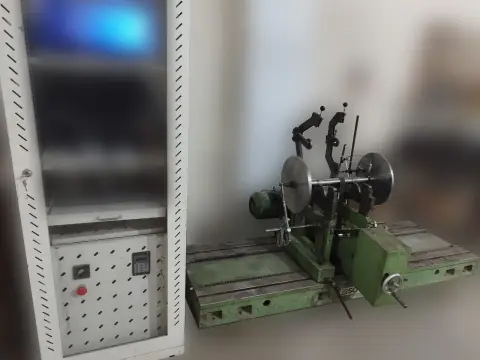 واحد کنترل رایانه‌ای و تابلوی برق دستگاه بالانس دینامیکی رده سنگین